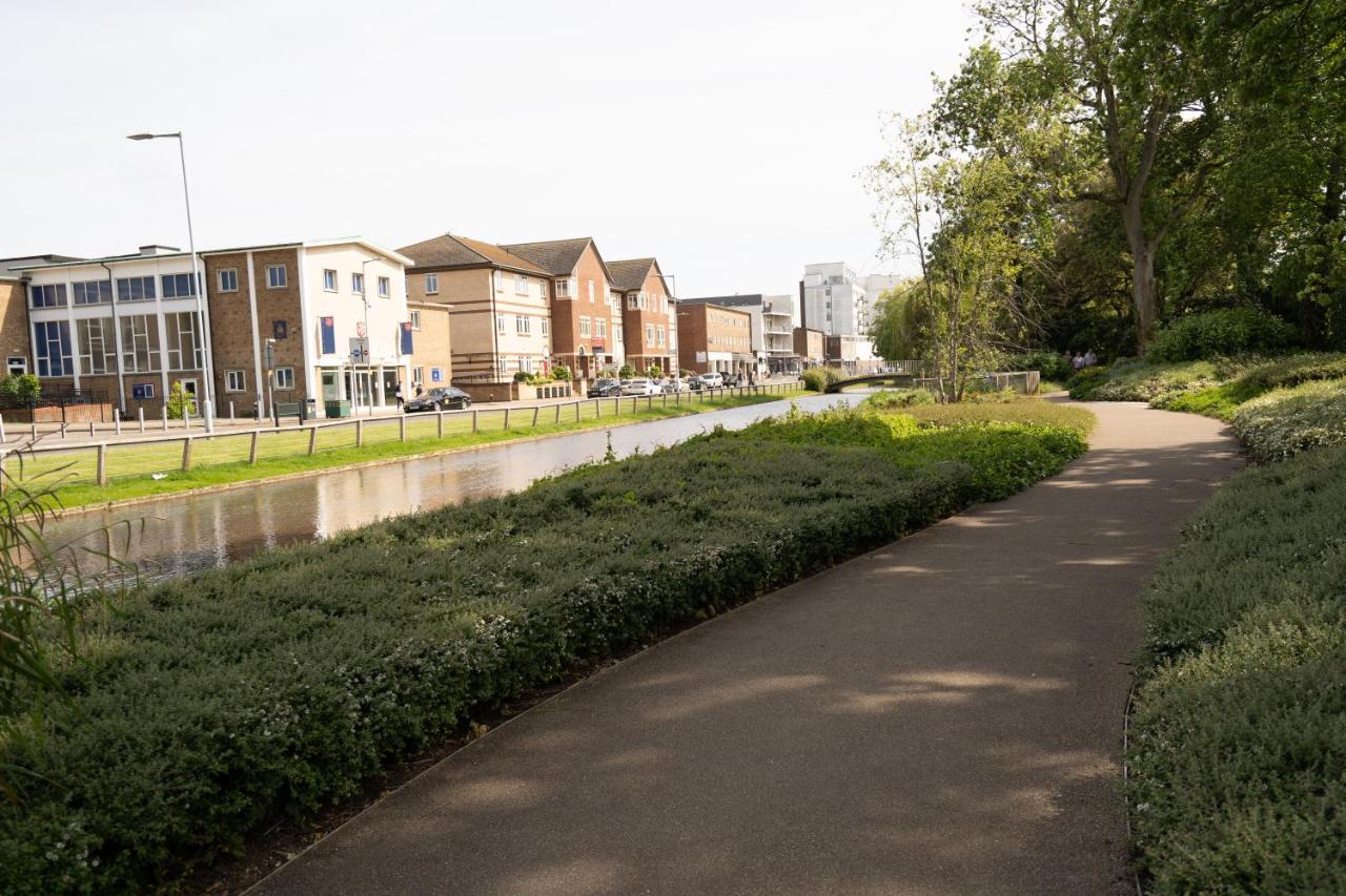 Hemel Apartments- City Zen Hemel Hempstead Exterior foto